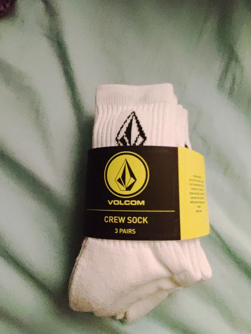 Volcom crew socks